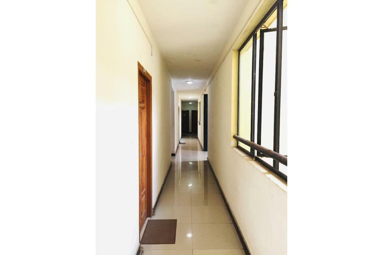 Hotel Krishna Gardens Guruvāyūr Exteriér fotografie