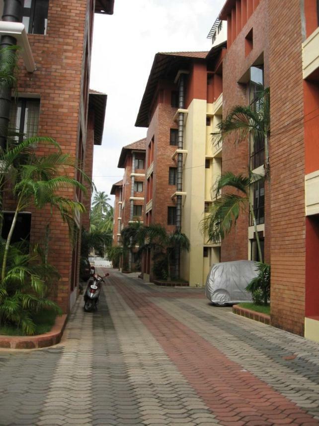 Hotel Krishna Gardens Guruvāyūr Exteriér fotografie